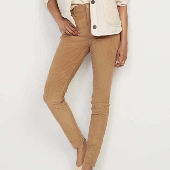 20 - Old Navy | High-Waisted Rockstar Super-Skinny Corduroy Pants - Acacia - Picture 1 of 5